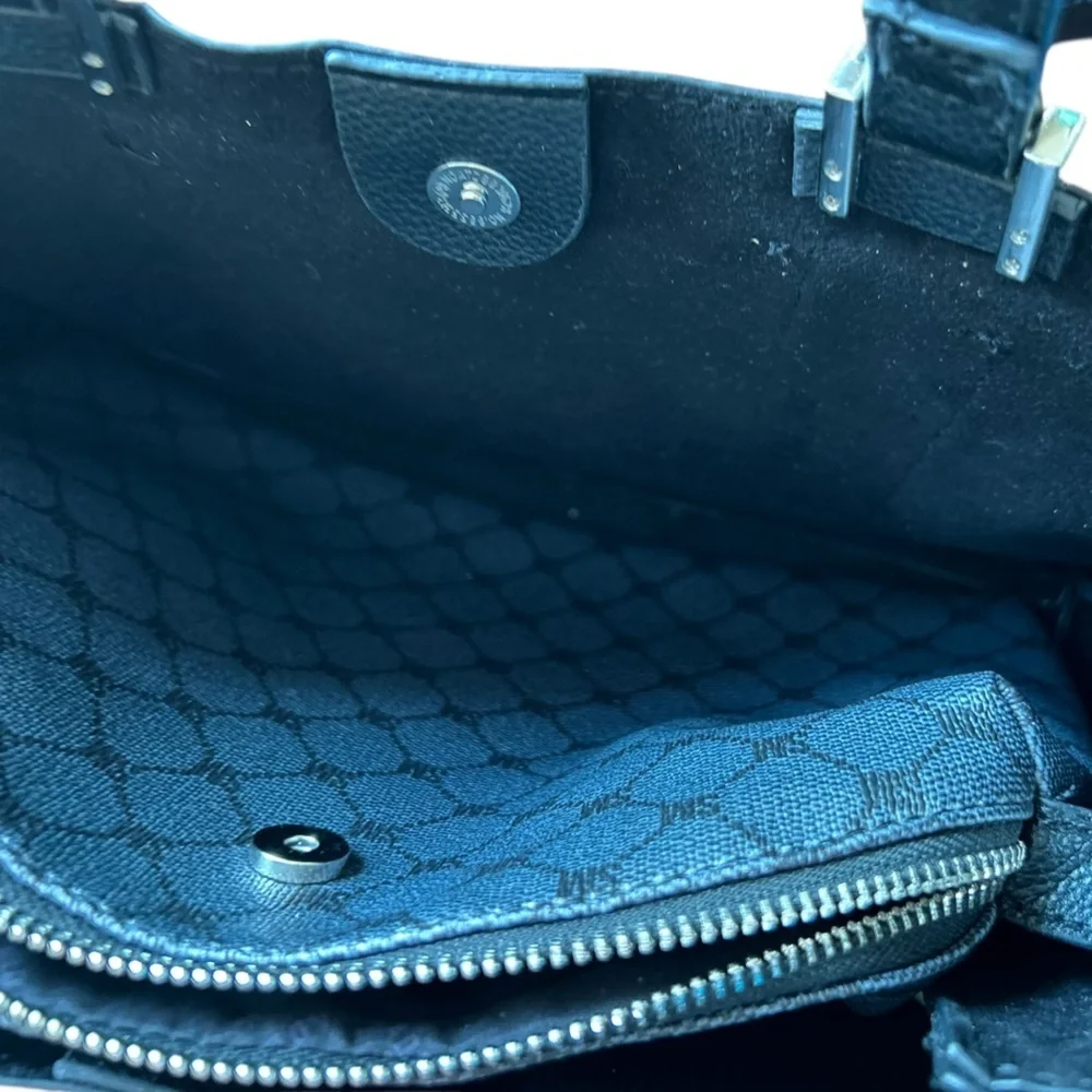 Steve Madden Women's Grey Geometric Shoulder‎ Bag with Gold Accents